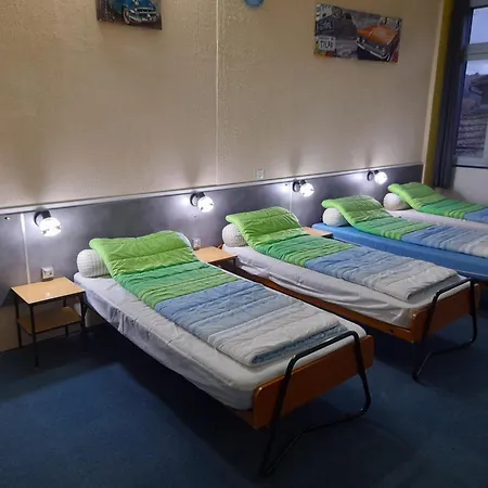 Bed and breakfast Leclosdipontine Dortoir Des Demoiselles *
